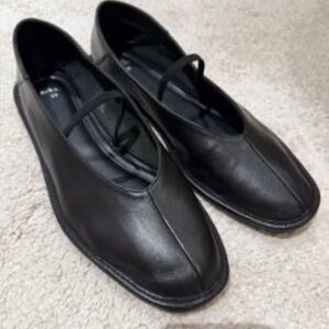 Zara Black Leather Ballet Flats Size 7.5 BNWT